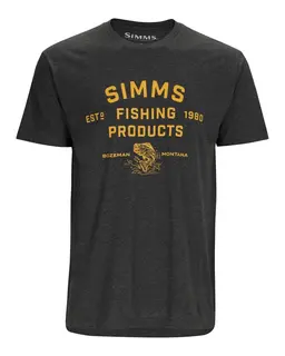 Simms Stacked Logo Bass T-Shirt Stilren t-skjorte for fiskeentusiaster