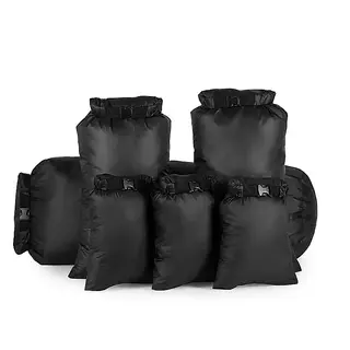 Urberg Drybag Set Black Beauty 6-pack med lätta vattentäta packpåsar